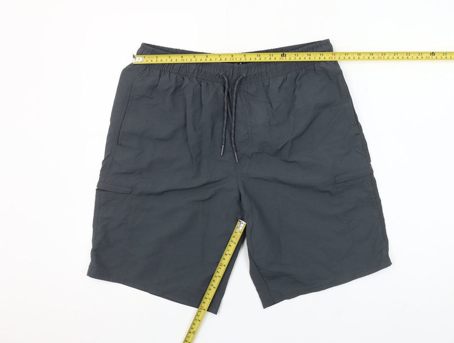 Dunnes Men’s Grey Cargo Shorts Size M Elastic Waist Quick Dry