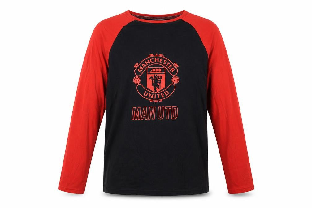 Front view of Manchester United boys’ black & red long sleeve cotton t-shirt 14-15 years