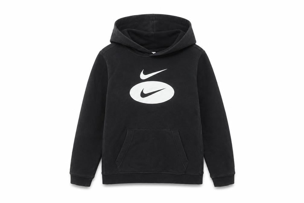 Front view of Nike boys’ black pullover hoodie xl 158-170cm logo graphic print
