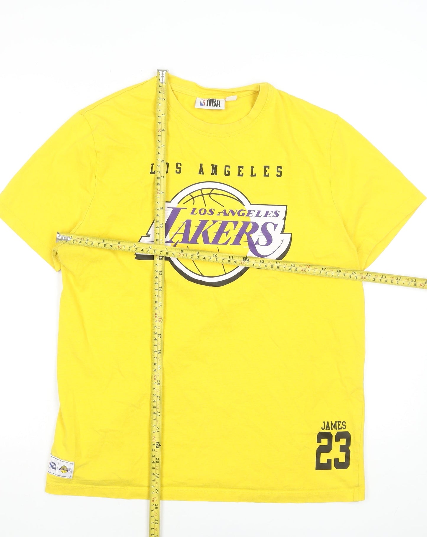 NBA Los Angeles Lakers Mens Yellow Cotton T-Shirt L James 23