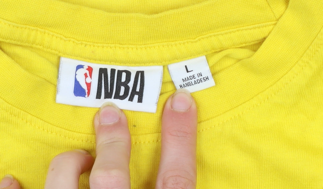 NBA Los Angeles Lakers Yellow Men's L Cotton Graphic T-Shirt