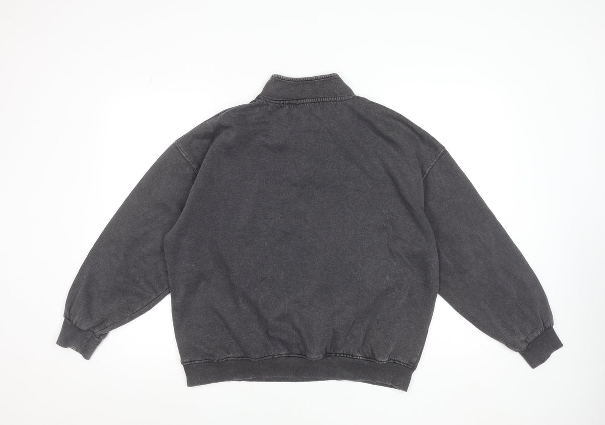 Close-up detail of Dunnes Women’s Charcoal 1/4 Zip Brooklyn NYC Sweatshirt, size M