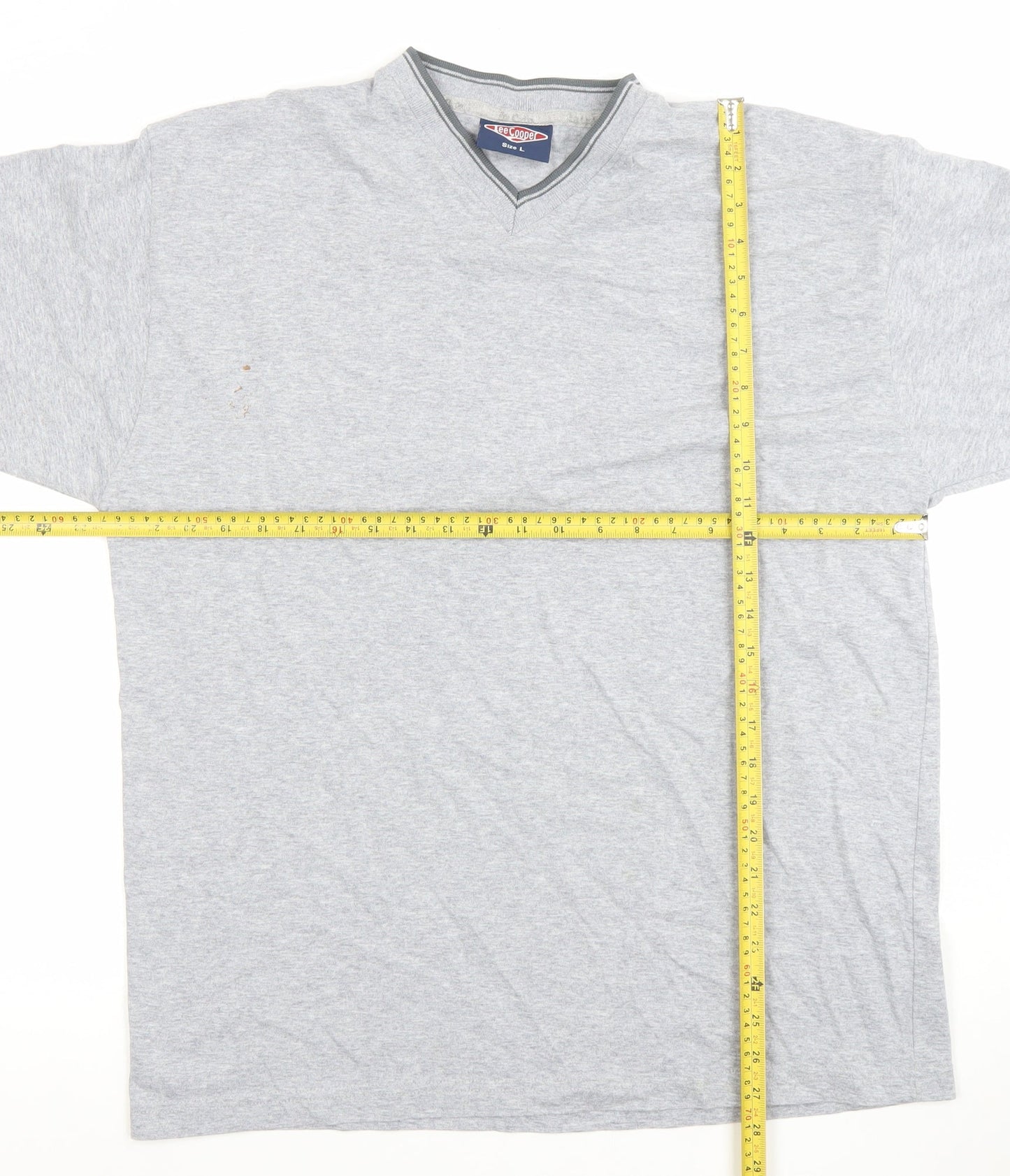 Lee Cooper Men's Grey V-Neck Short Sleeve T-Shirt Size L