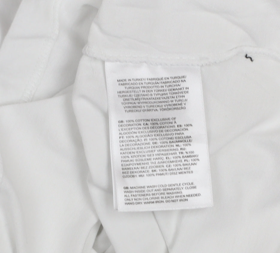 The North Face Men's White Graphic Print T-Shirt Small