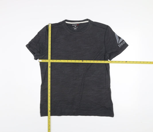 Reebok Men Grey Athletic Fit Short Sleeve T-Shirt M