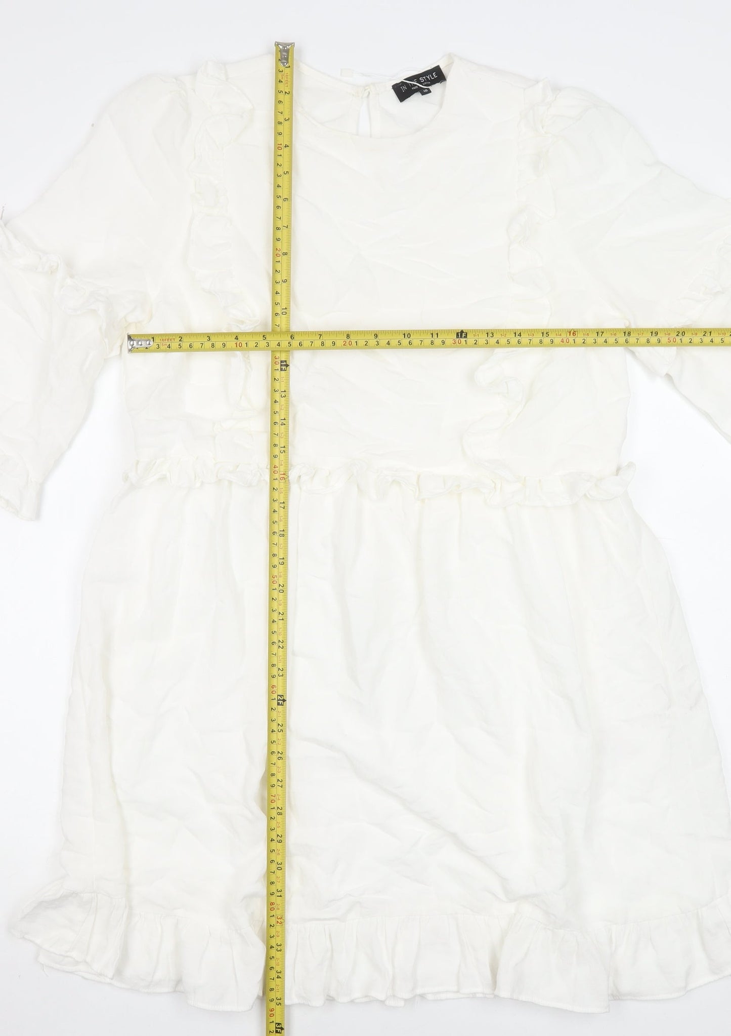In The Style Women White Size 10 Ruffle Shift Short Dress