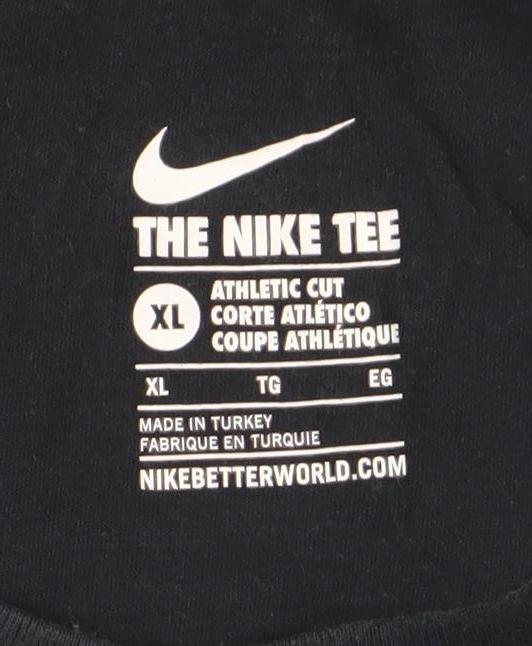 Nike Men's Black XL Athletic Fit Sports Graphic T-Shirt