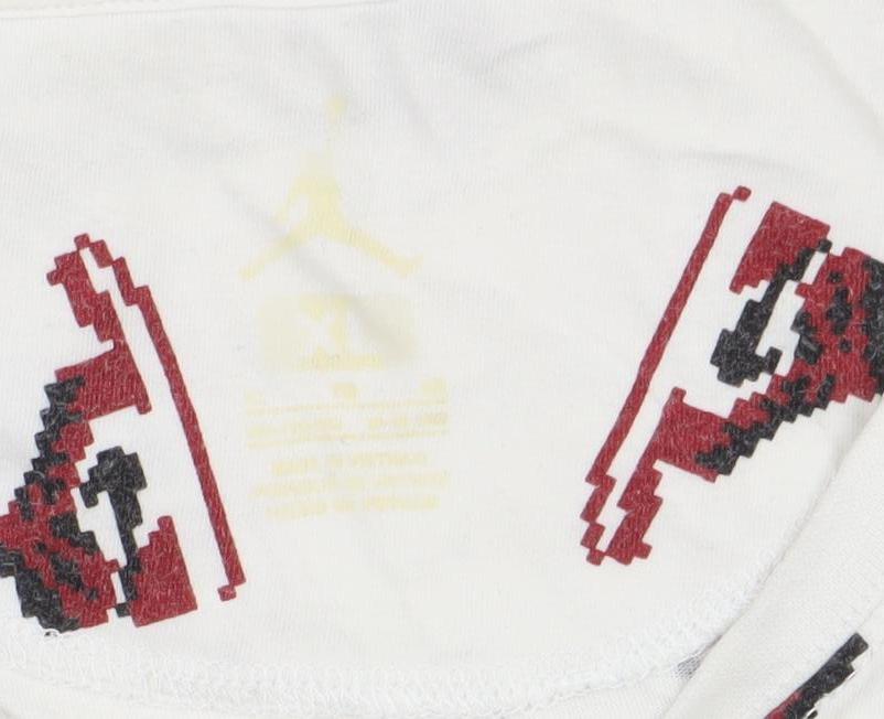 Nike Jordan White Graphic Print Men's M T-Shirt