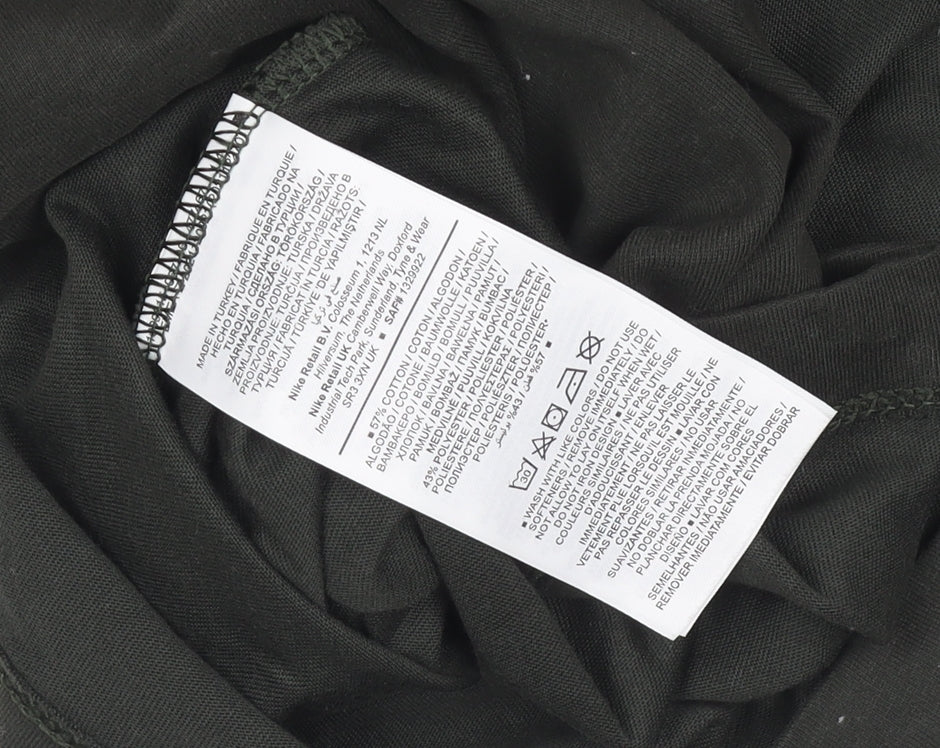 Nike Men's Black Dri-FIT Trail Graphic T-Shirt Size S Regular Fit