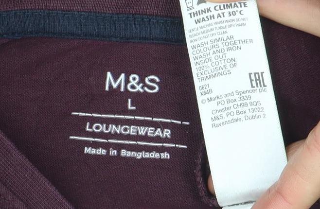 Marks and Spencer Men's Burgundy Graphic 'Just Chillin’' Cotton T-Shirt Size L