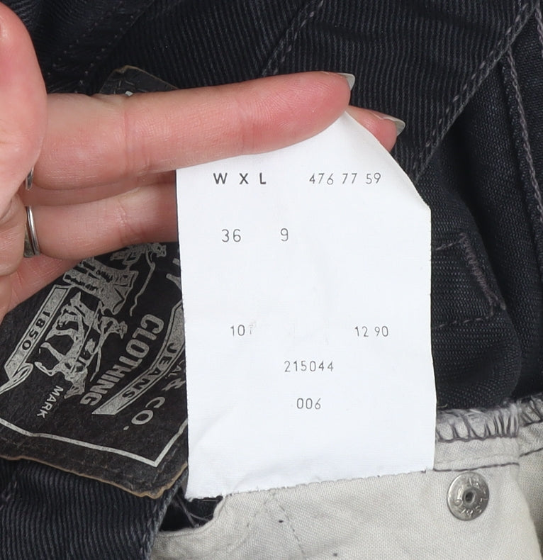 Levi’s Men Black Denim Shorts Size 36 Classic 5-Pocket Cotton