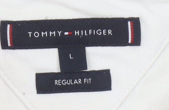 Tommy Hilfiger Men's White Cotton Regular Fit Logo T-Shirt L