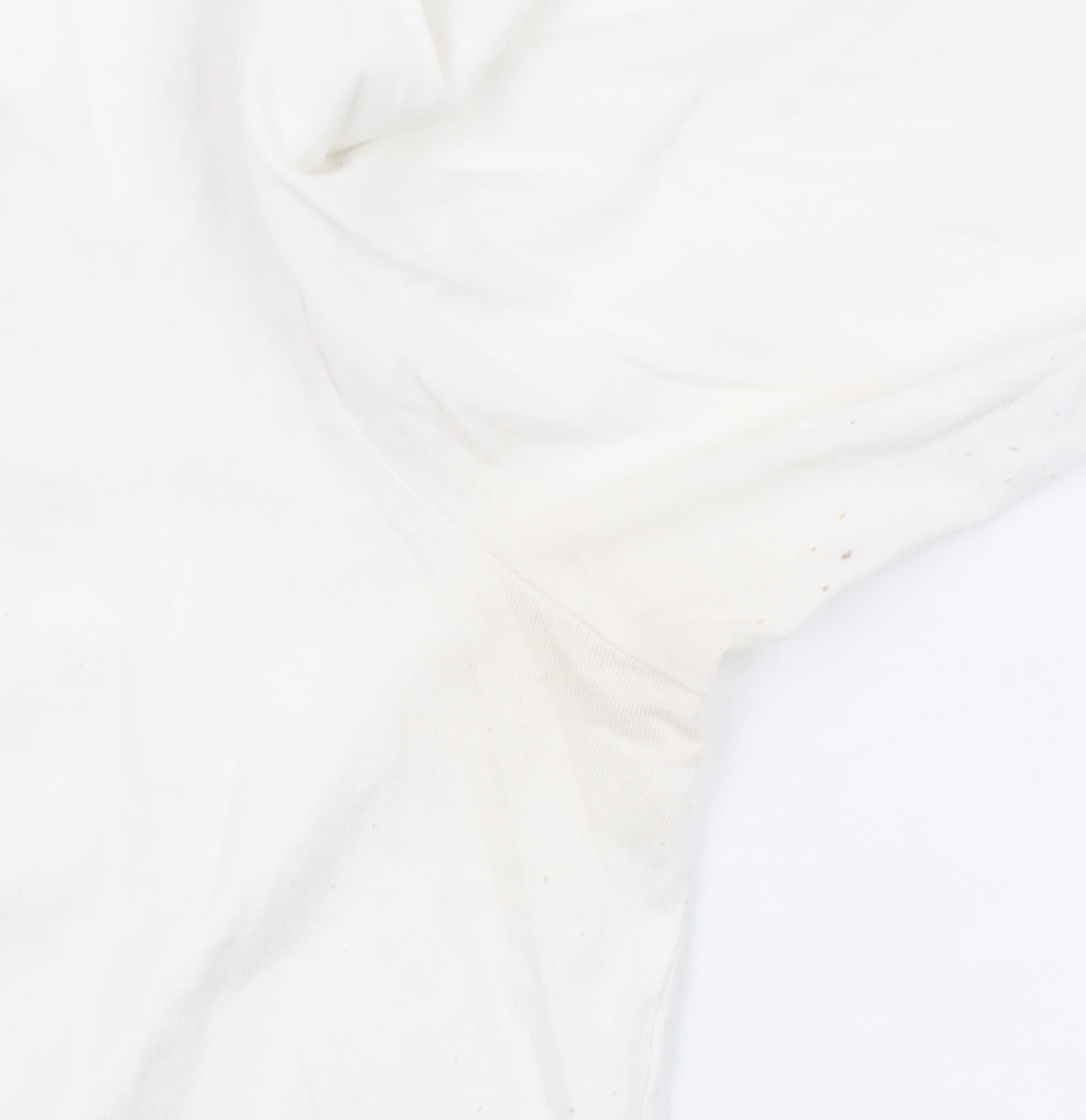 Nike Men's White Long Sleeve Graphic Sports T-Shirt Size M