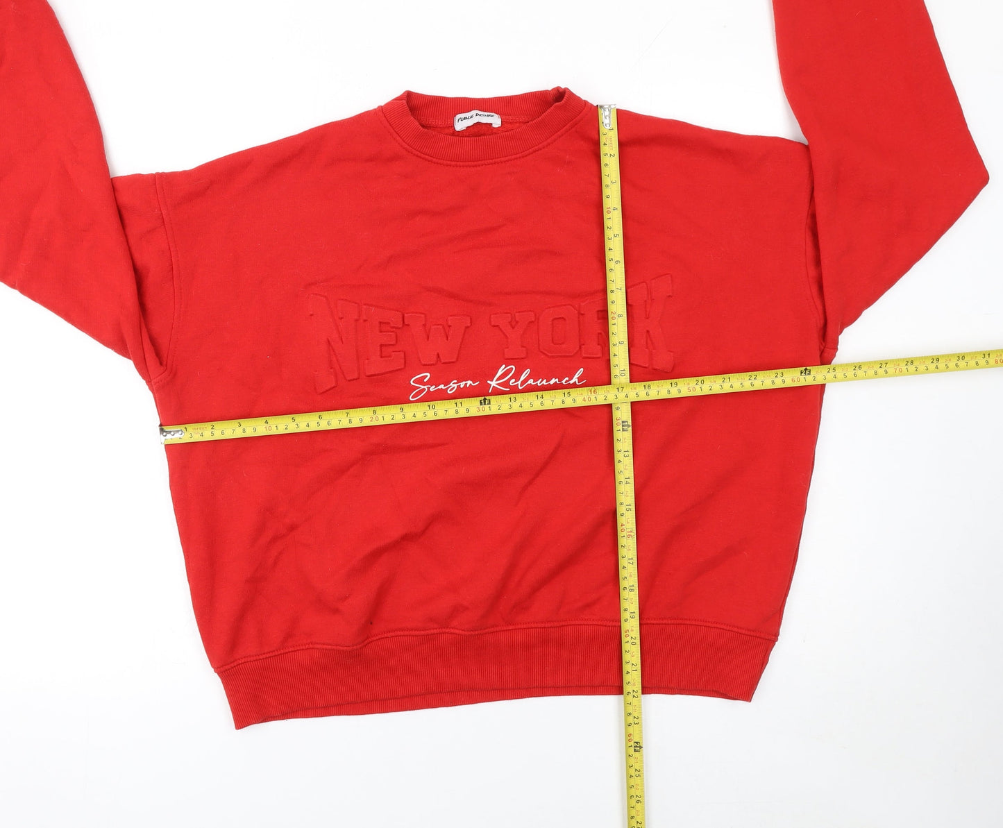 Public Planet Women's Red New York Pullover Sweatshirt Size 8