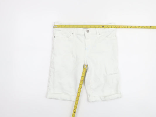 Levi's Women's White Bermuda Shorts Size 29 Cotton Blend