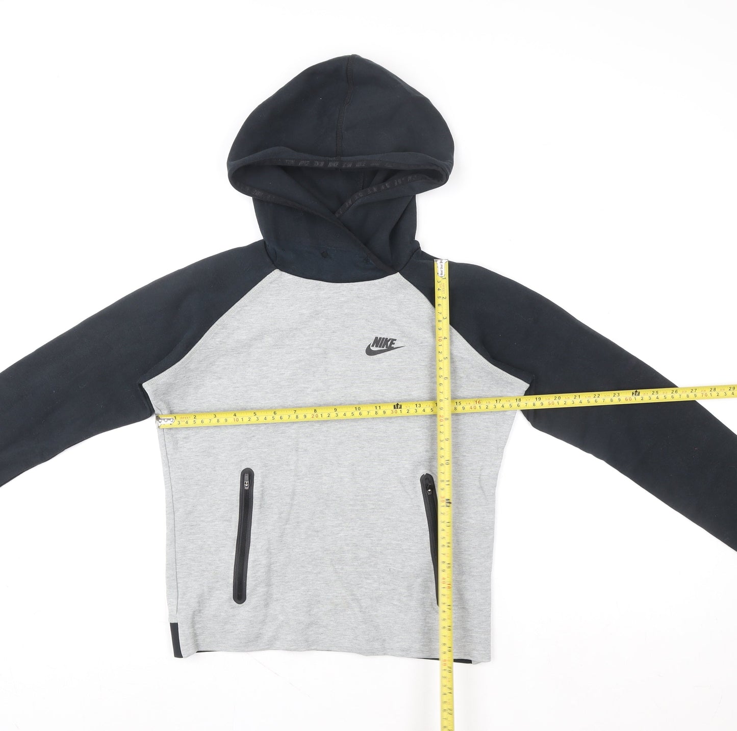 Nike Boys Grey & Black Pullover Hoodie S Regular Fit Logo Sweatshirt