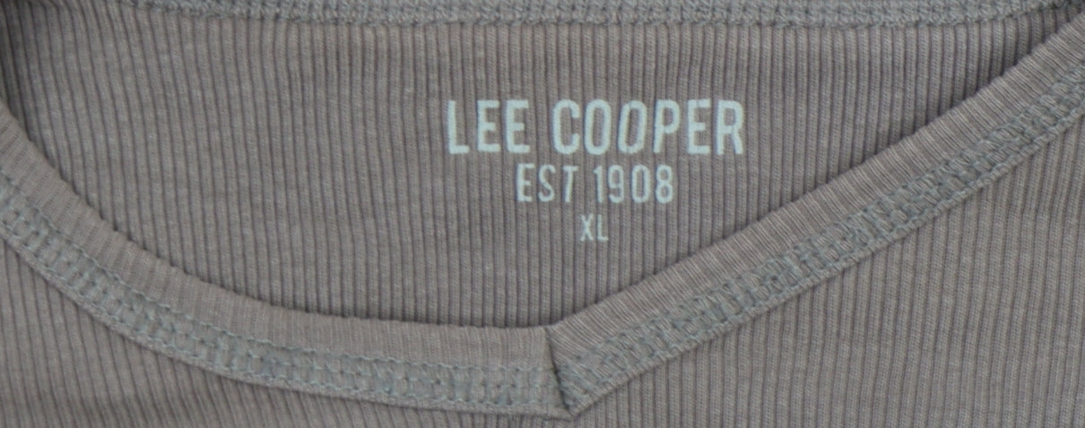 Lee Cooper Men's Brown Long Sleeve Cotton V-Neck Shirt XL