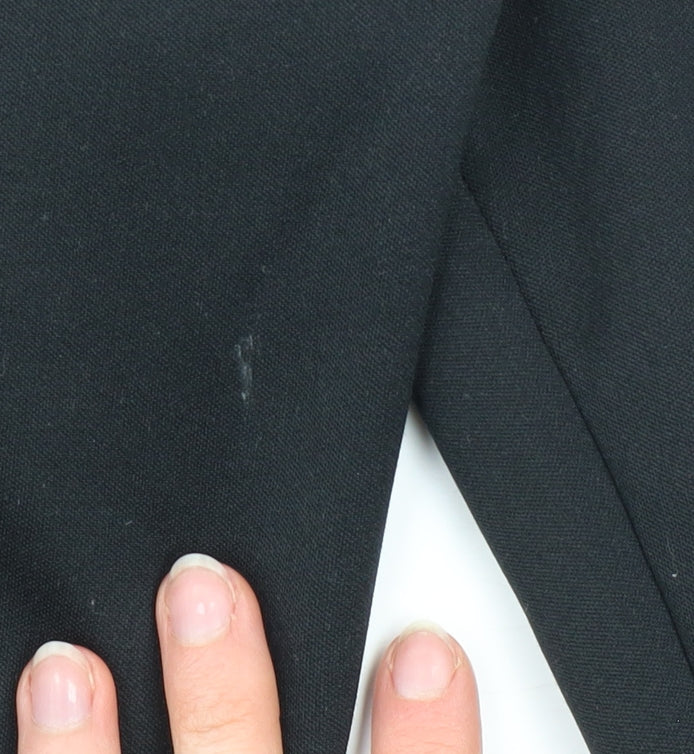 Nike Boys Black Jogger Trousers Size 13 Years Polyester Blend Activewear