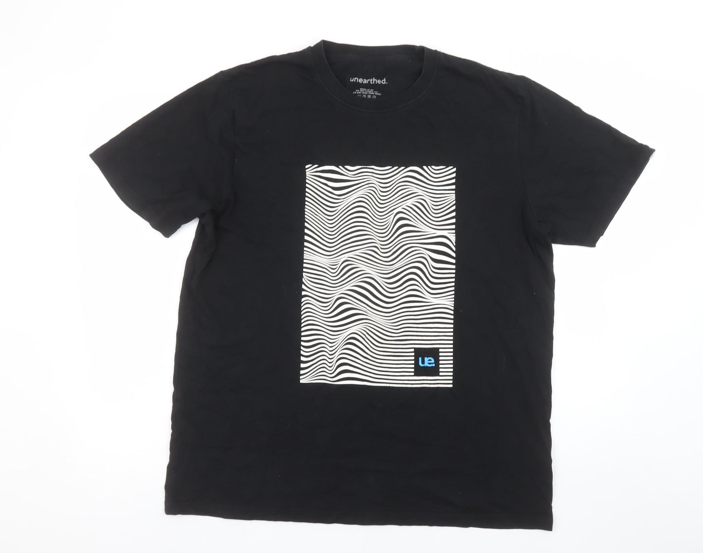 Unearthed Men’s Black Graphic Art Print Crew Neck T-Shirt L