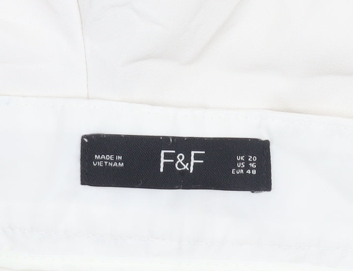 F&F Women’s Ivory Bermuda Shorts Size 20 Cotton Blend Belted Casual