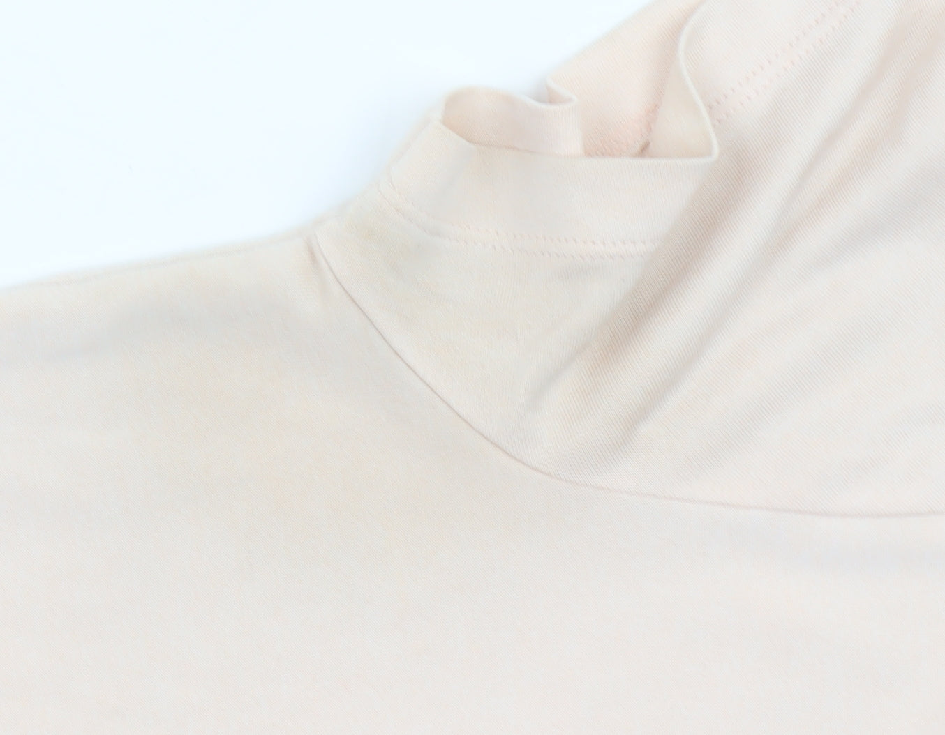 Womens UK Size S Under armour Beige Polyester Blend T-Shirt