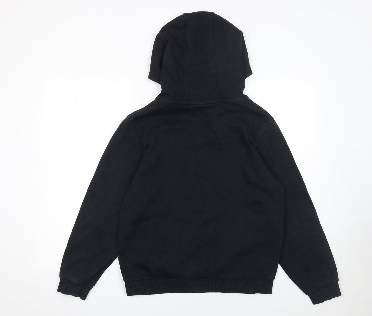 Close-up detail of Nike boys’ black xl pullover fleece hoodie with logo