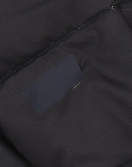 The North Face Men’s Black S Puffer Jacket Lightweight Down Winter Coat