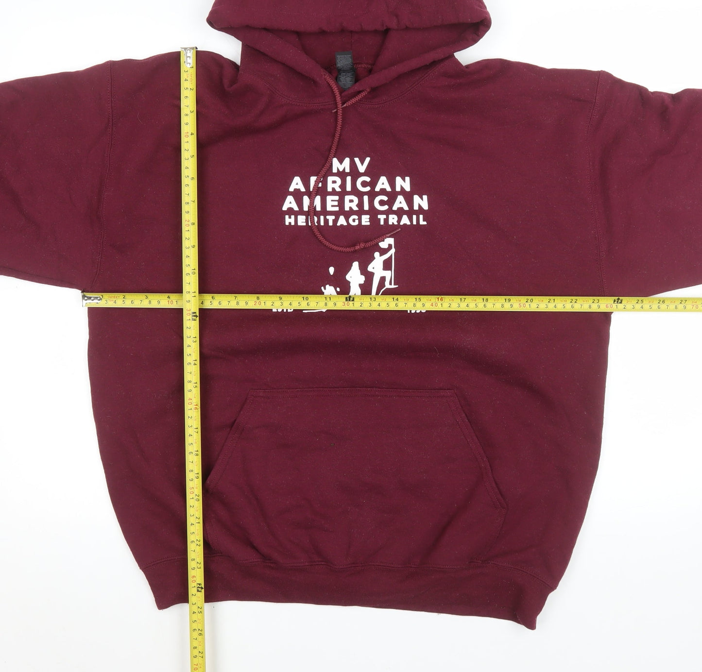 Gildan Men's Red Pullover Hoodie Size L Heavyweight Graphic Sweatshirt