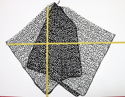 Bonmarché Women Black & White Animal Print Knit Cape One Size