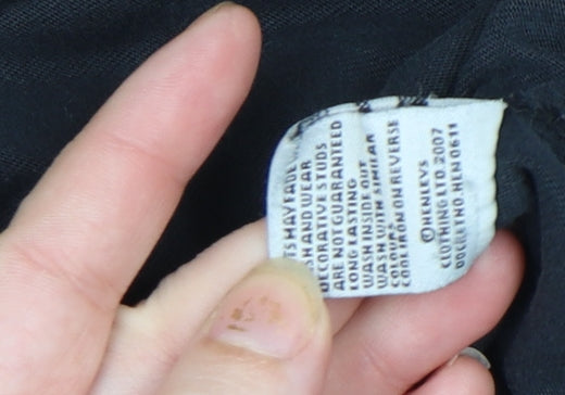 Henleys Men Black Regular Fit Cotton Graphic T-Shirt M