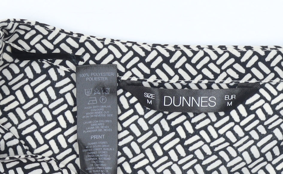 Dunnes Women’s Black Geometric Long Sleeve V-Neck Blouse Size M