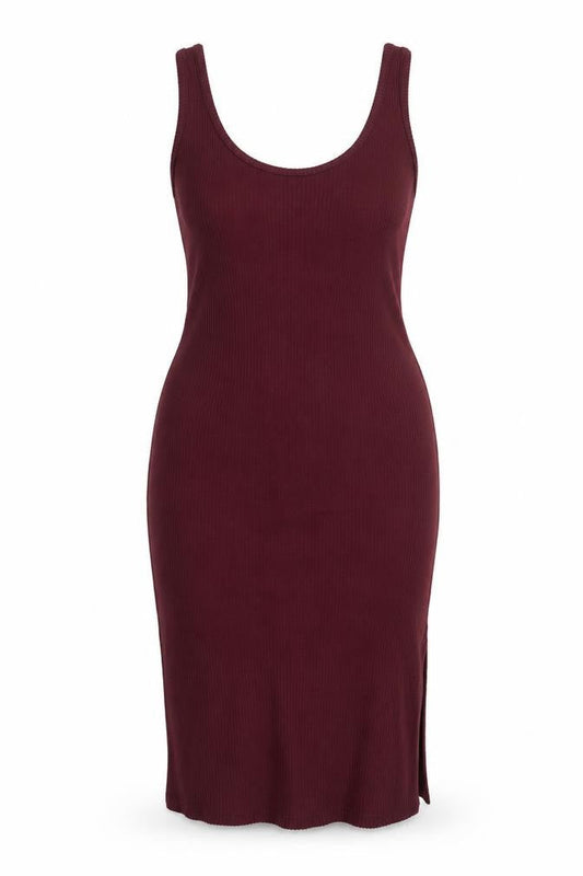 Front view of Dunnes Women’s Red 2XL Sleeveless Knit Tank Dress