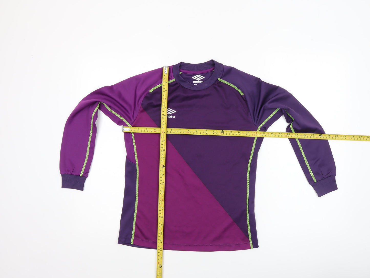 Umbro Boys Purple Long Sleeve Football Jersey Top Size 146