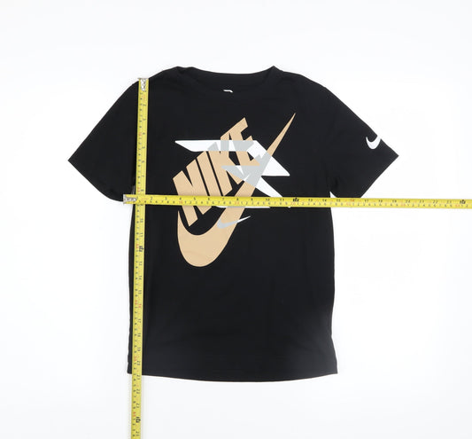 Nike Boys Black Graphic Logo Short Sleeve Cotton Blend T-Shirt 10-12 Yrs