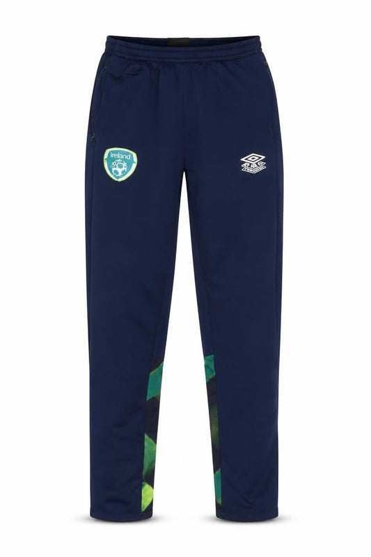 Umbro Boys Blue Ireland Football Jogger Trousers 13 Years 158cm