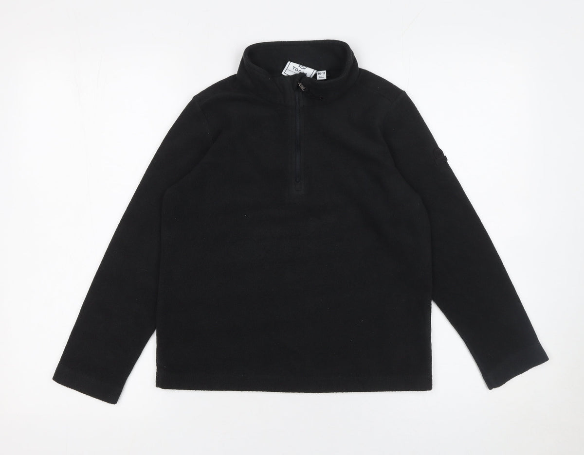 Additional front view of TOG24 boys’ black fleece 1/2 zip pullover sweatshirt 10-11 years