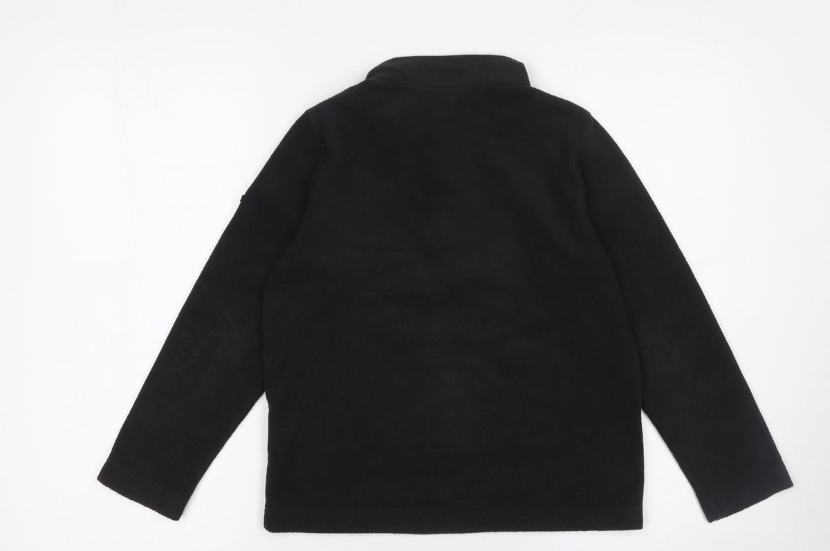 Close-up detail of TOG24 boys’ black fleece 1/2 zip pullover sweatshirt 10-11 years