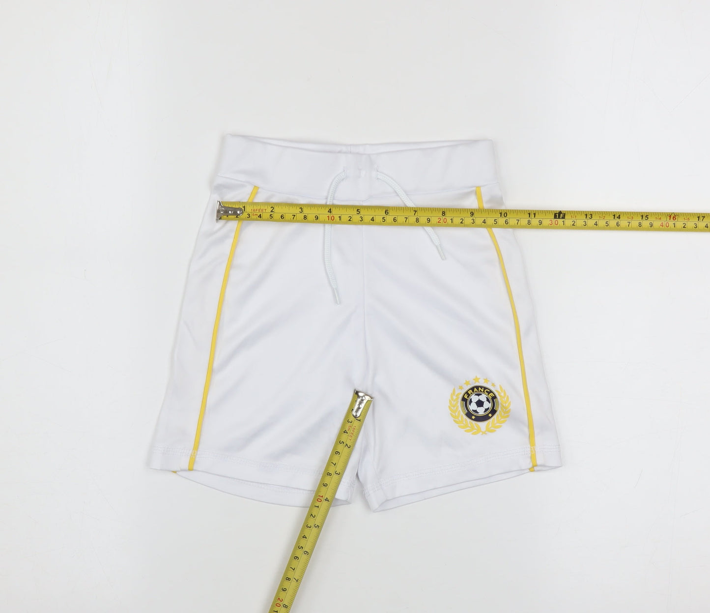 Dunnes Stores Boys White Athletic Football Shorts 4-5 Years