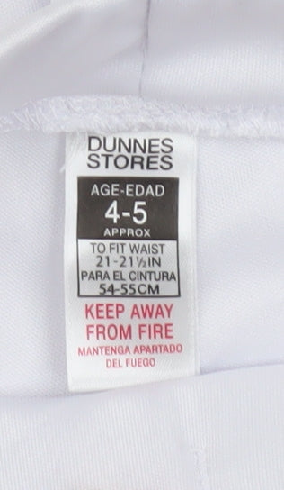 Dunnes Stores Boys White Athletic Football Shorts 4-5 Years