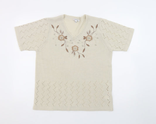 Damart Women’s Beige Short Sleeve V-Neck Embroidered Pullover Jumper Size 14