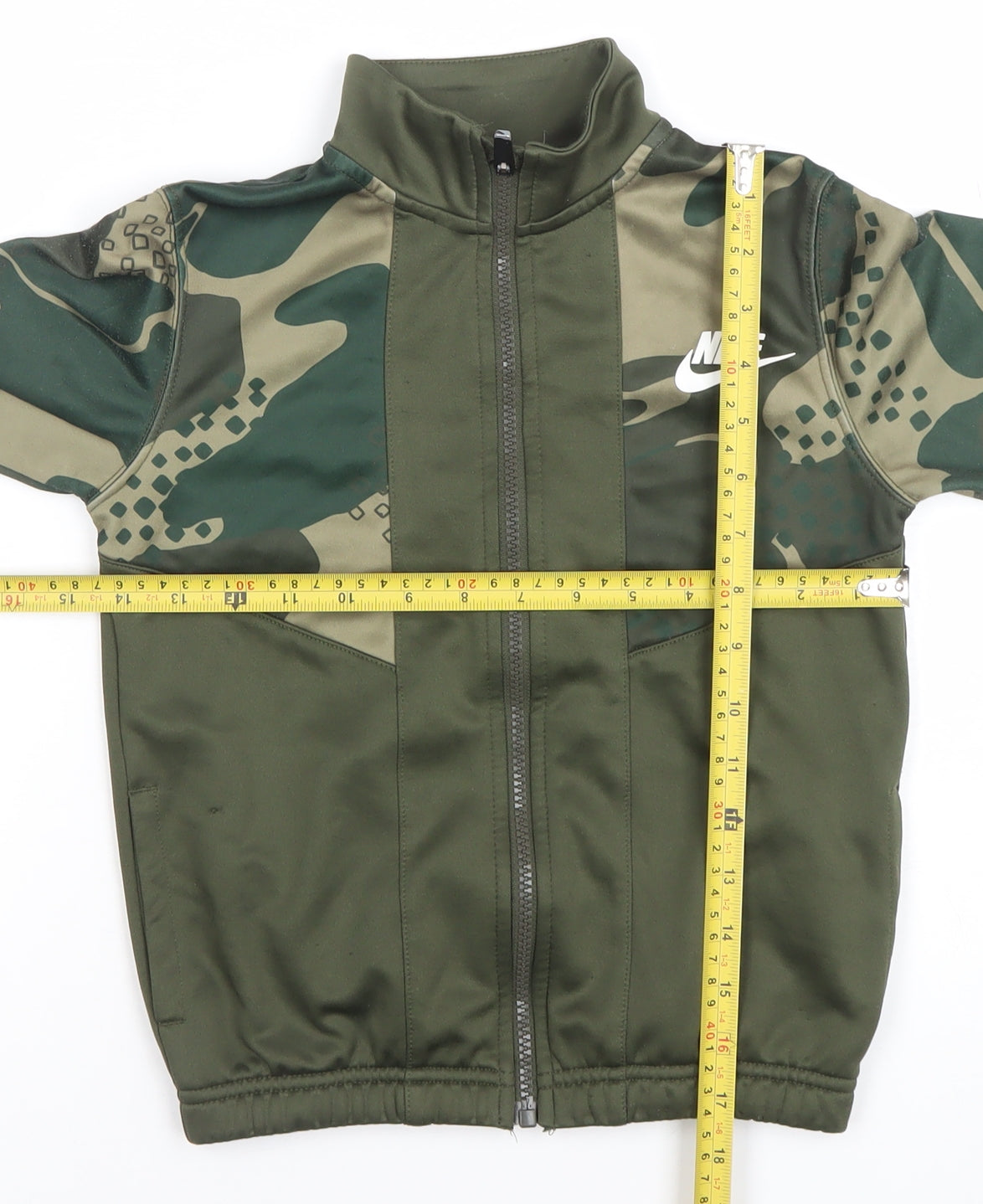 Nike Boys Green Camouflage Full Zip Hoodie 6-7 Years Polyester