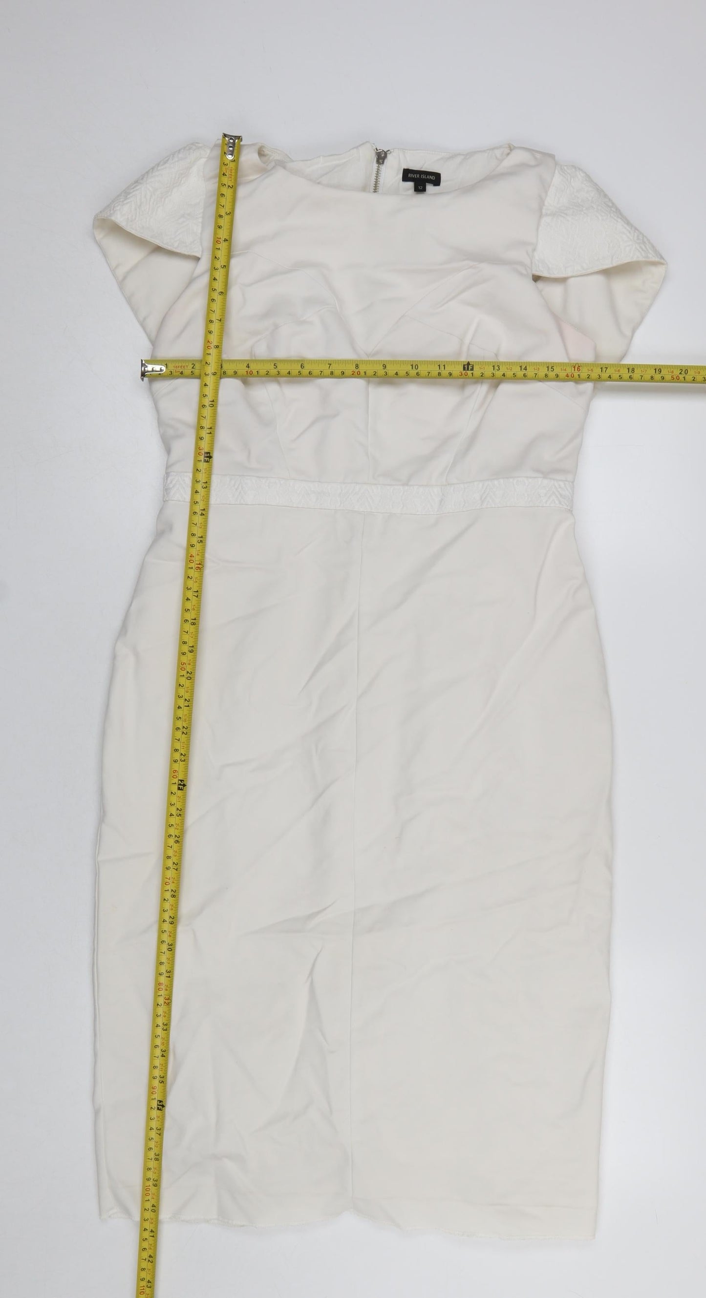 River Island Women’s Ivory Sheath Dress Size 12 Short Sleeve Knee Length