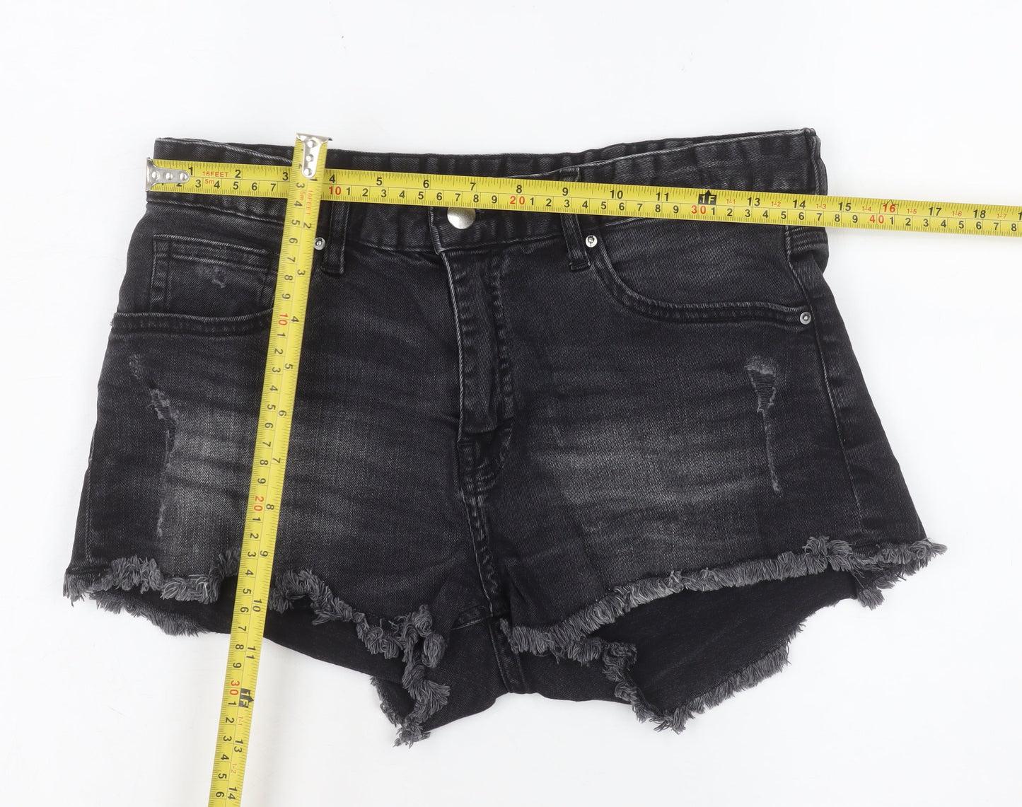 H&M Women's Black Denim Hot Pants Shorts Size 8 Slim Fit Frayed Hem