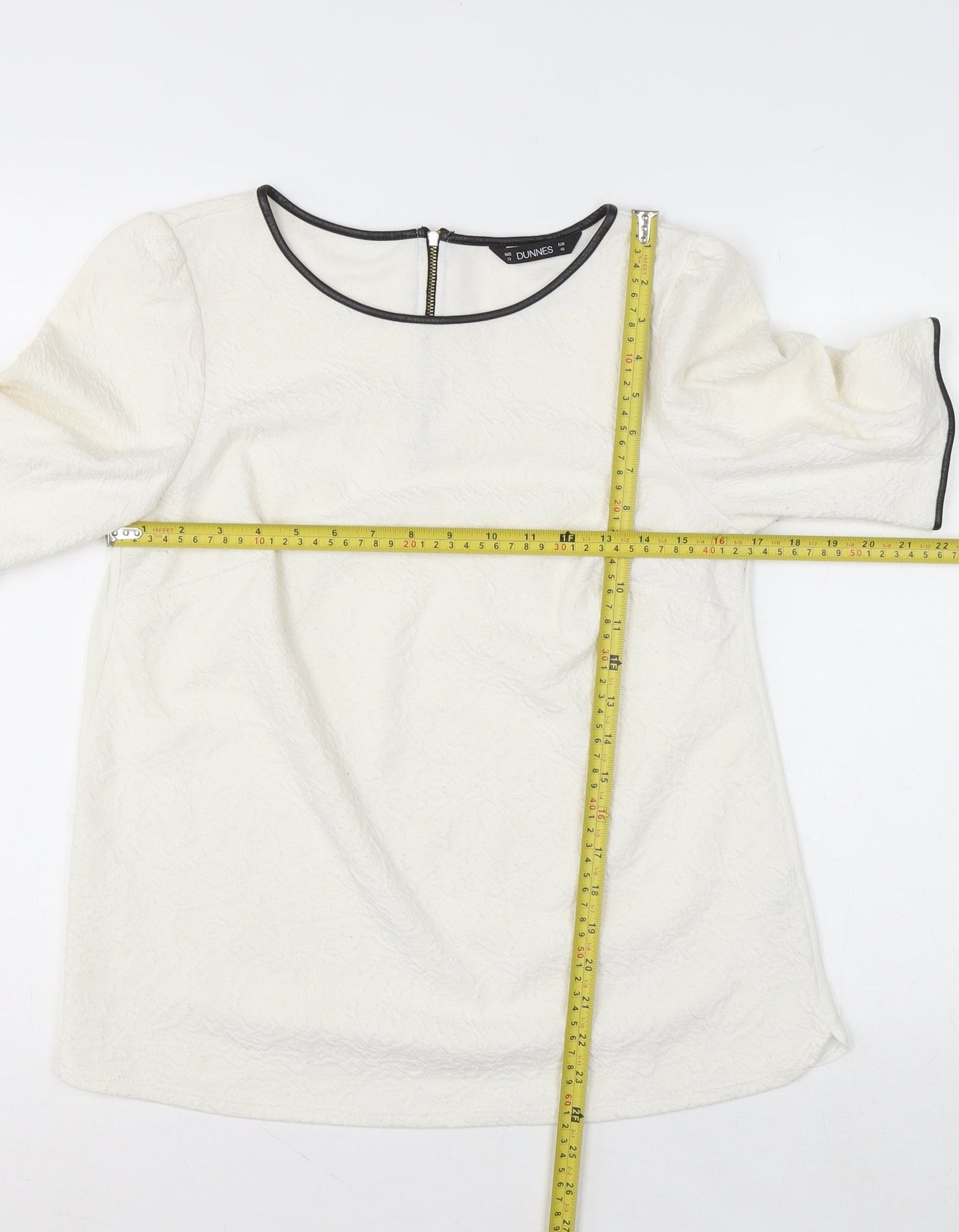 Dunnes Women’s Ivory Short Sleeve Textured Blouse Size 12