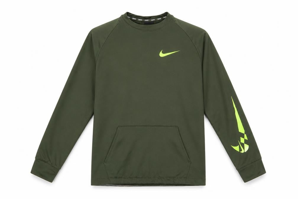 Front view of Nike boys’ green dri-fit xl pullover sweatshirt with logo design