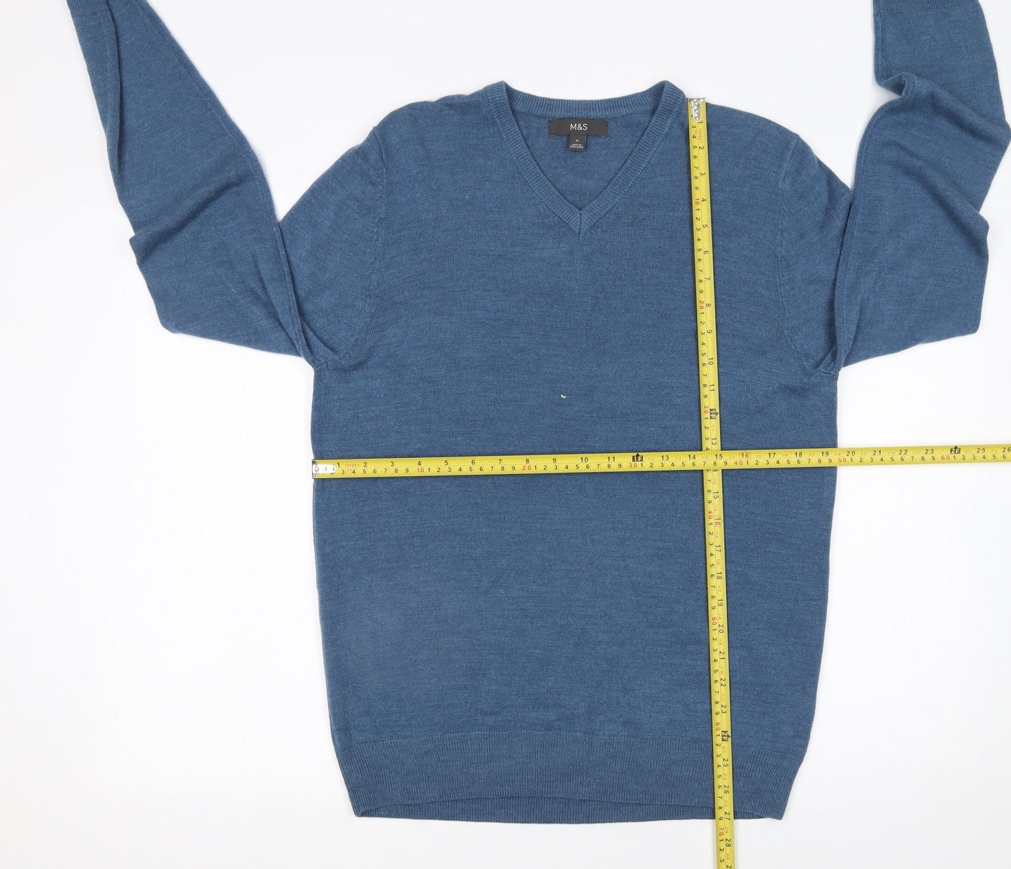 Marks and Spencer Men’s Blue V-Neck Acrylic Jumper Size M
