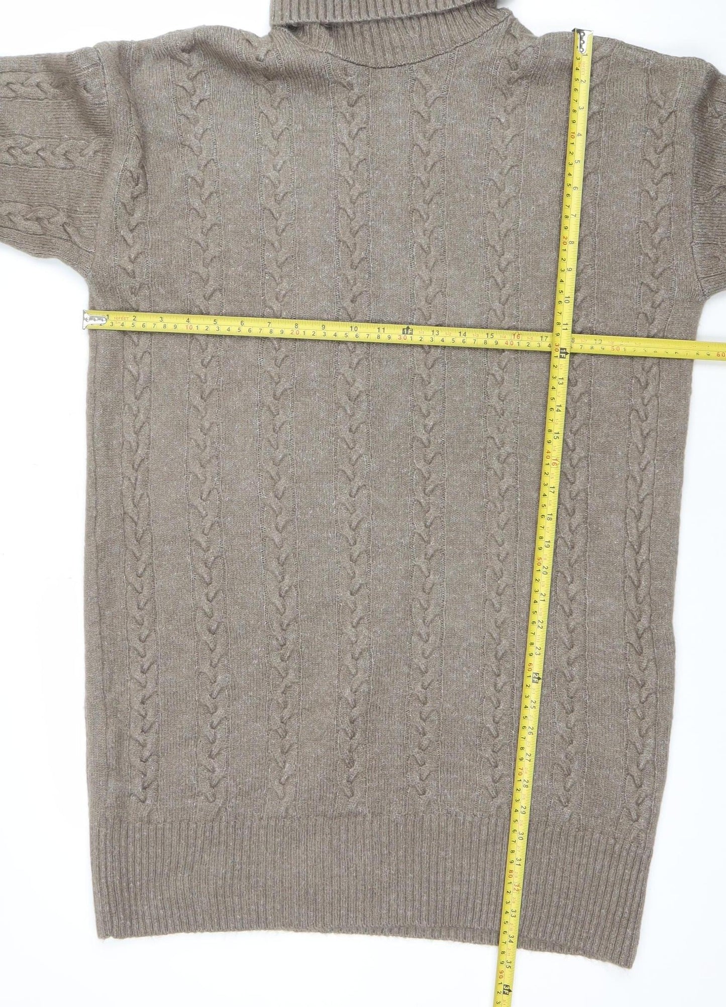 New Look Women’s Beige Roll Neck Cable Knit Jumper Size M