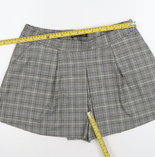 Zara Woman Grey Check Pleated Chino Shorts Size L