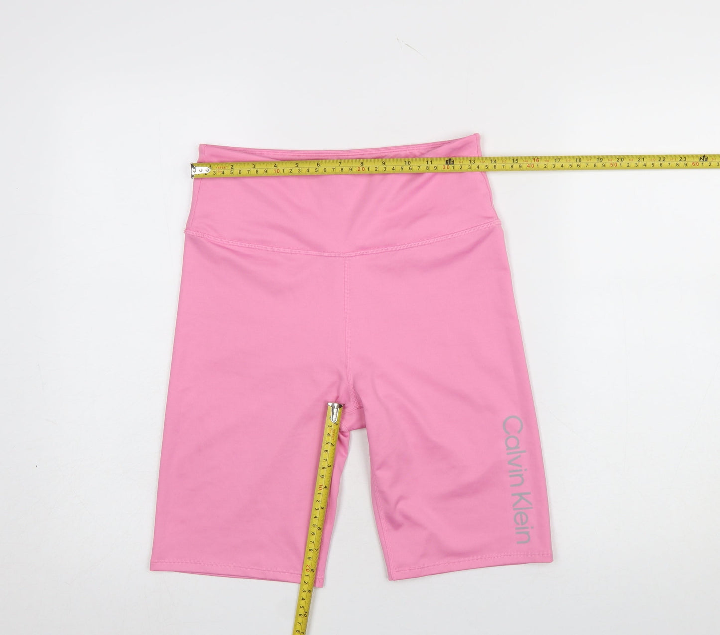 Calvin Klein Women’s Pink Biker Activewear Shorts M Slim Fit