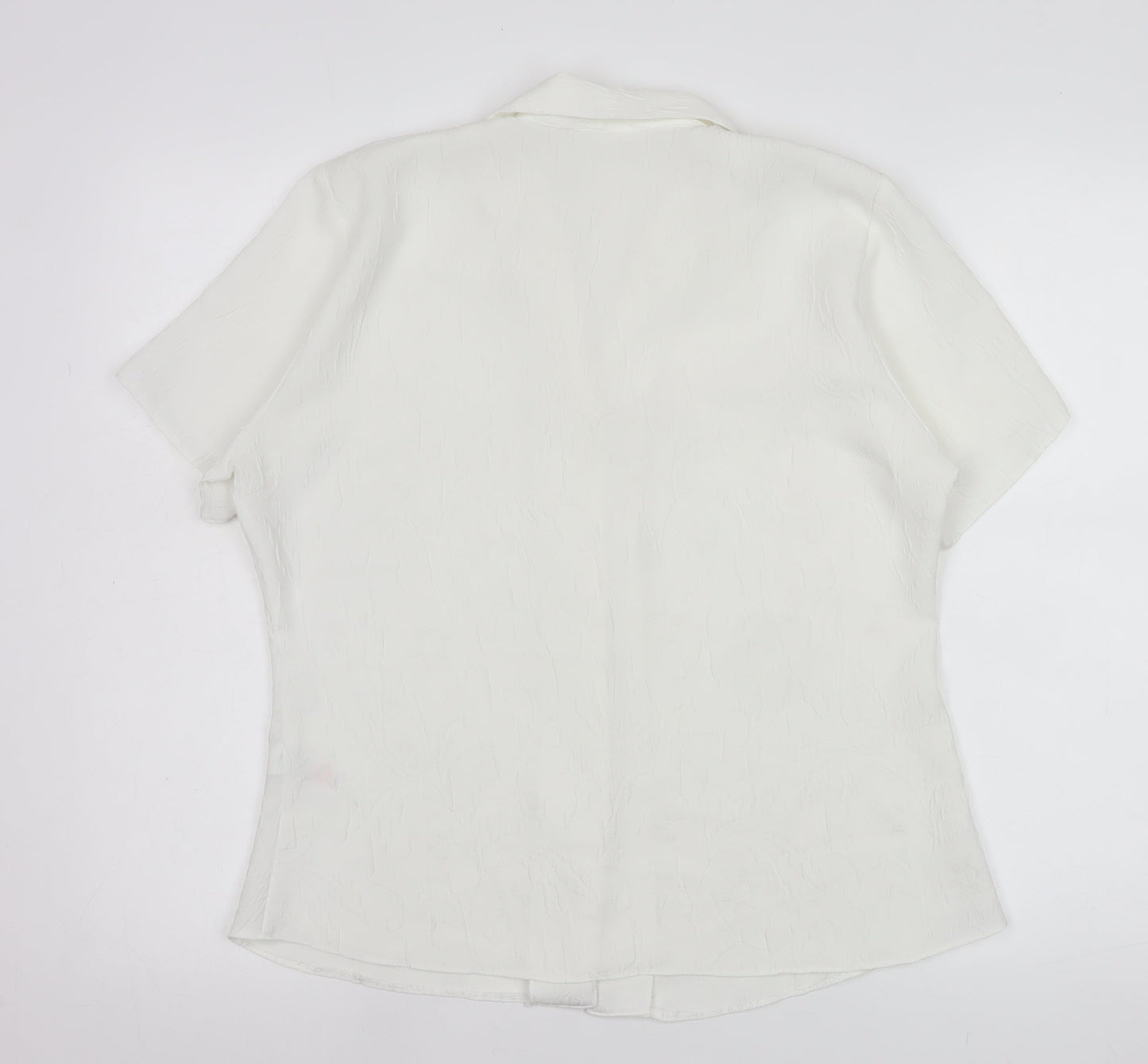 St. Bernard Women’s White Collared Short Sleeve Blouse Size 16